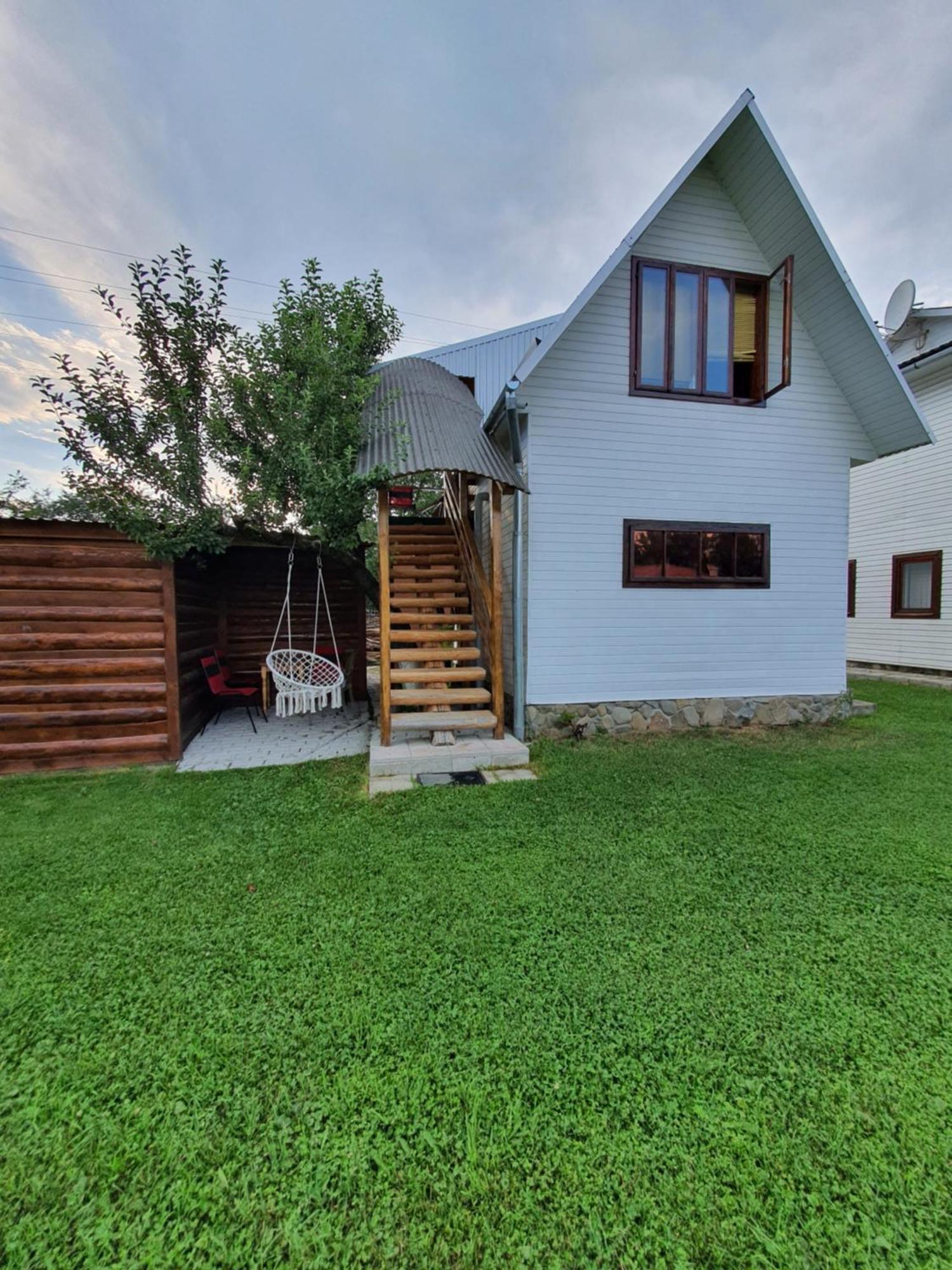 Lavanda Cottage Verkhovyna Bagian luar foto